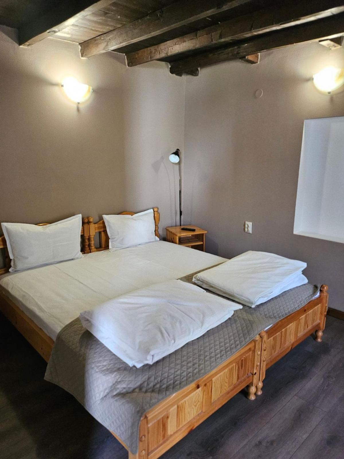 Orehite-Family Hotel ,Food & Pool Bozhichen Экстерьер фото