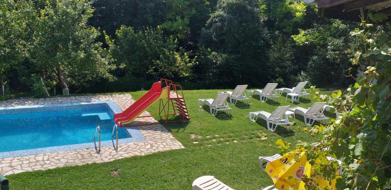 Orehite-Family Hotel ,Food & Pool Bozhichen Экстерьер фото